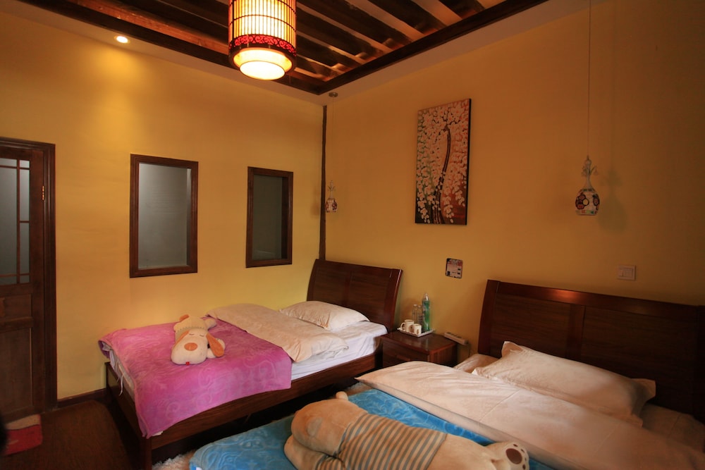 Basic Twin Room