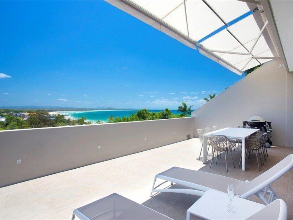 3 Bedroom Ocean View