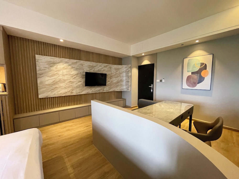 Signature Studio photo 3