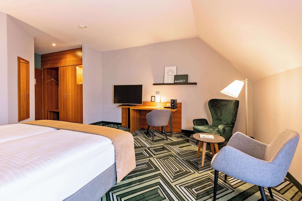 Standard Room, 2 Twin Beds - Photo 4