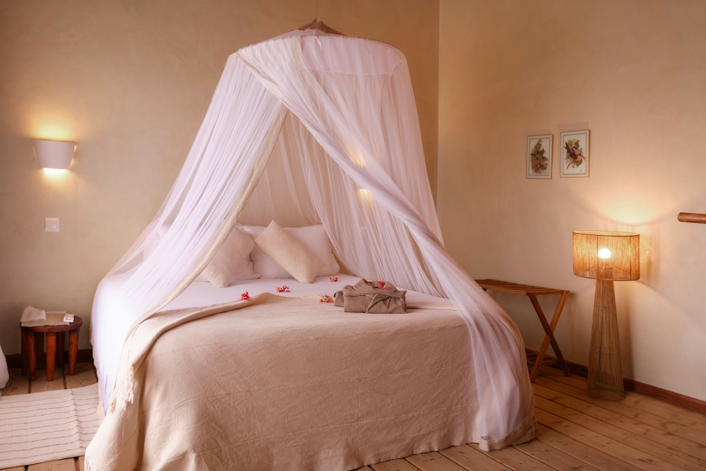 Comfort Suite photo 1