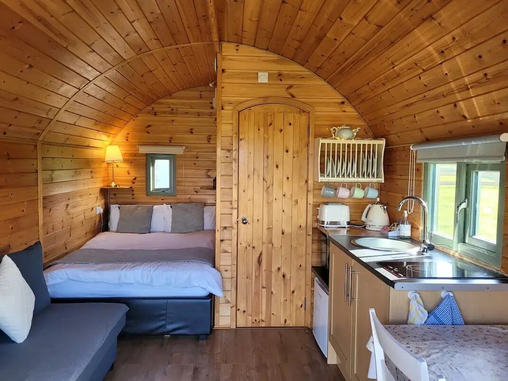 Cabin photo 1