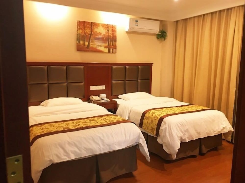 Suite Room