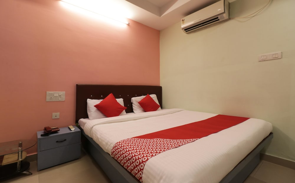 Suite, 1 King Bed photo 1