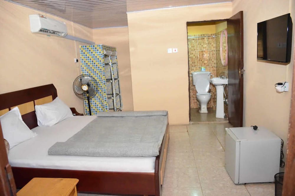 Executive Room, 1 Queen Bed, Non Smoking photo 2