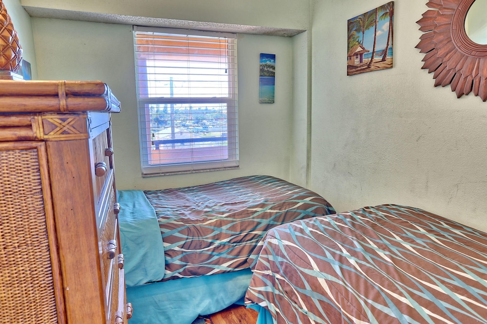 Condo, Multiple Beds (Villa Madeira 404 - Premier) photo 1