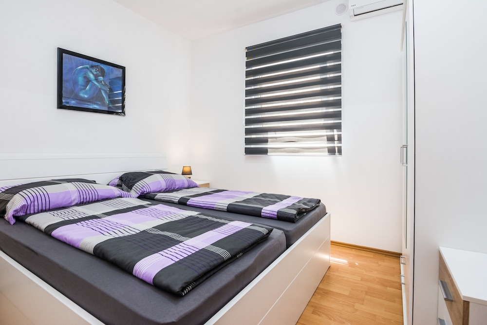 Economy Apartment (A3)