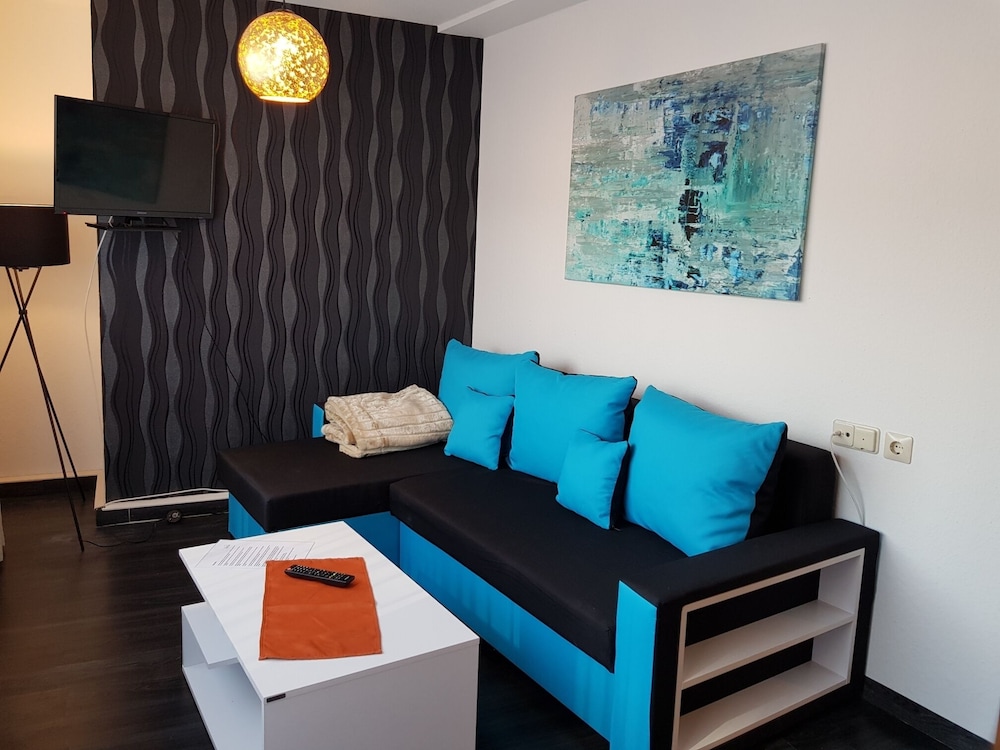 Basic Suite photo 3
