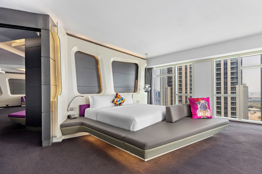 Elite Suite, 1 King Bed (Mega)