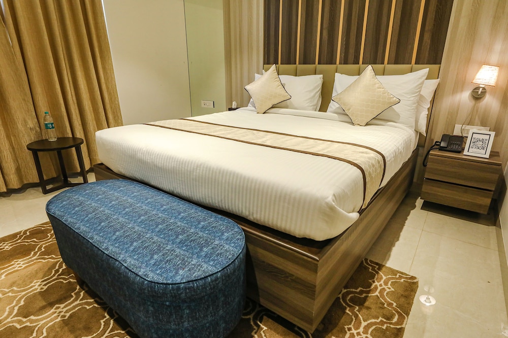 Suite - Photo 4