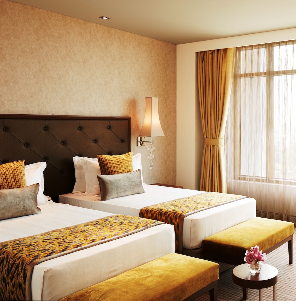 Taj Club, Club Room, 2 Twin Beds photo 3