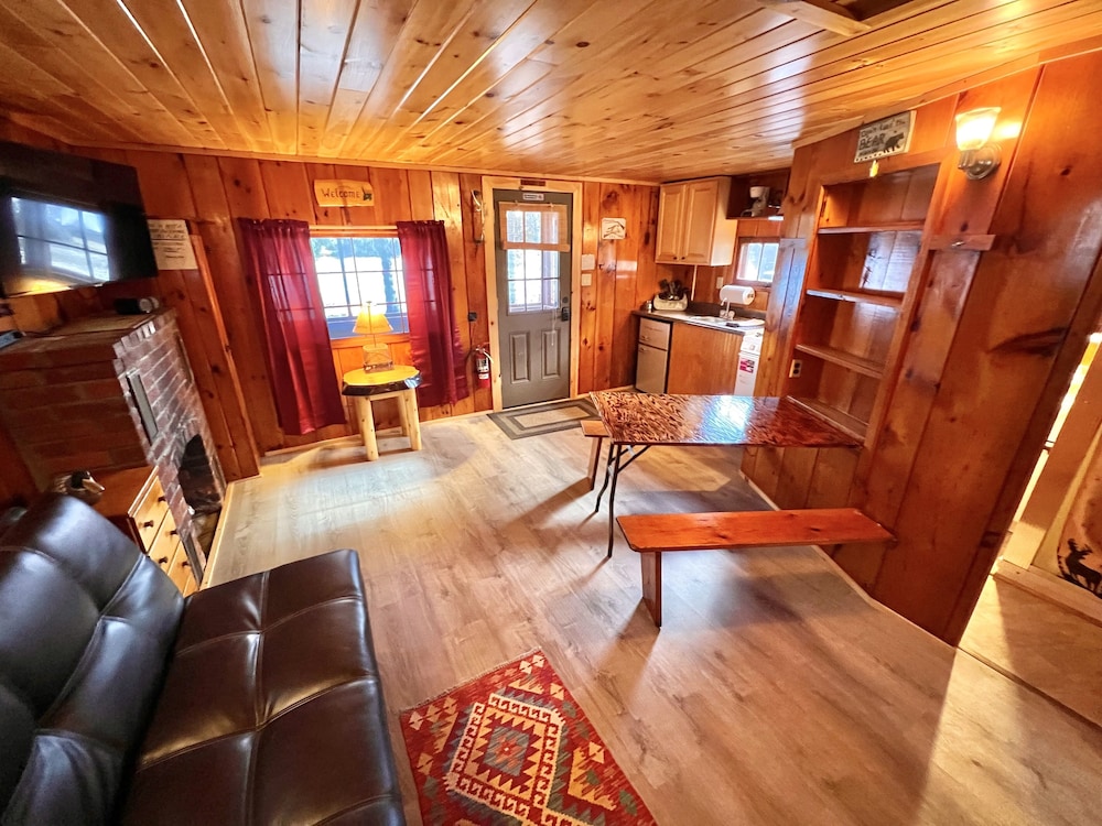 Signature Cabin, 1 Bedroom, Lake View photo 1