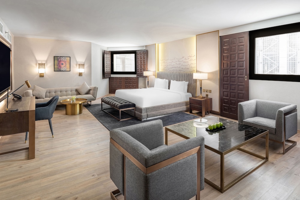 Royal Suite - Photo 5