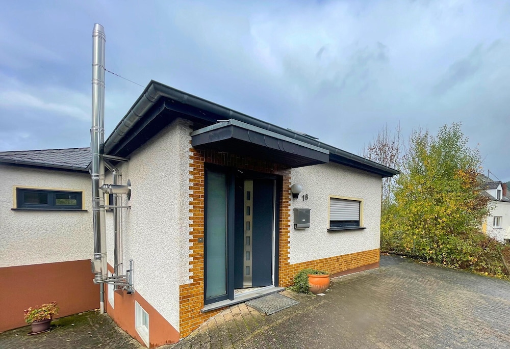 House photo 1