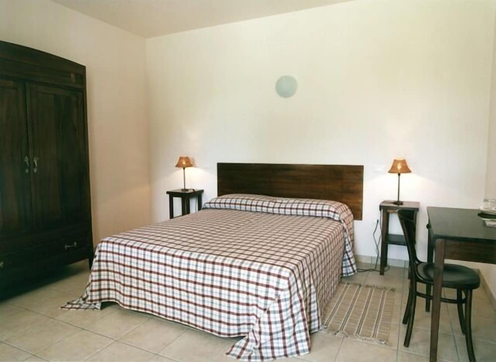Double or Twin Room photo 1