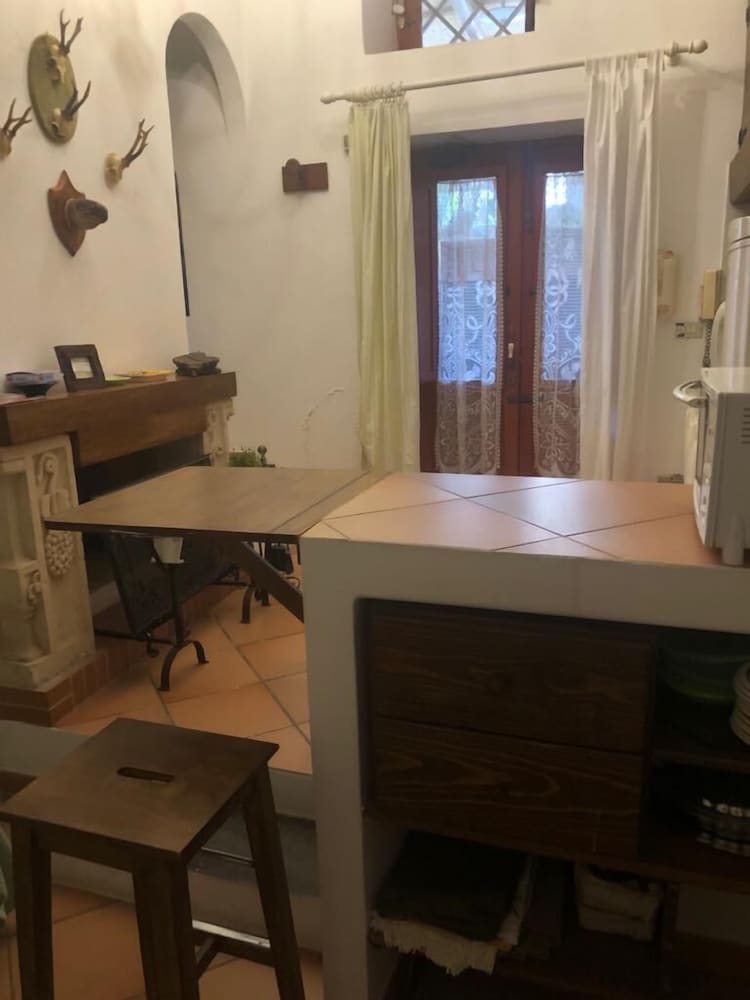 Economy Studio, 1 Bedroom, Kitchenette, Mountain View photo 3