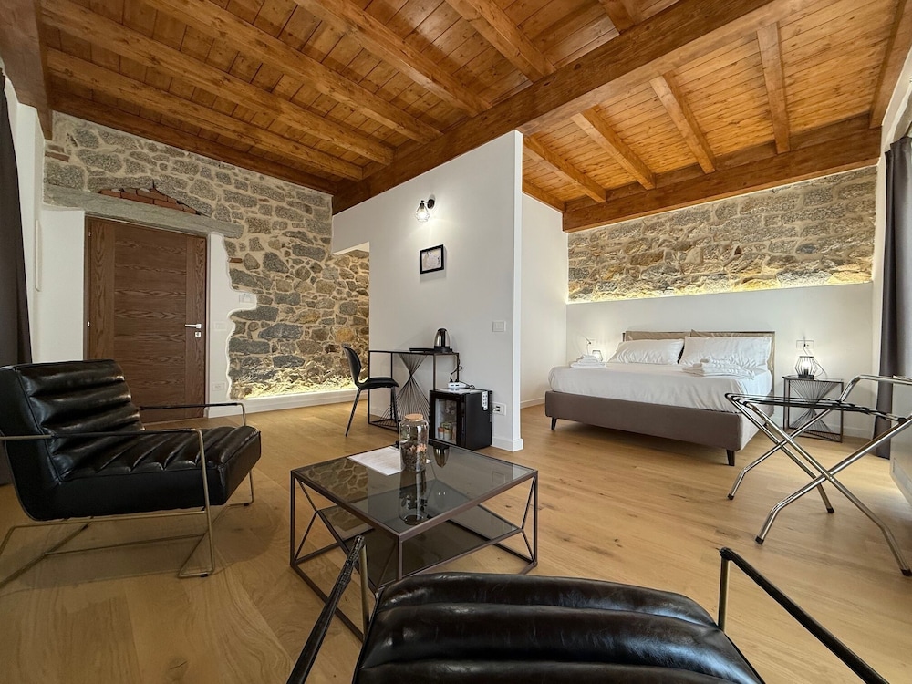 Superior Double Room, City View photo 1