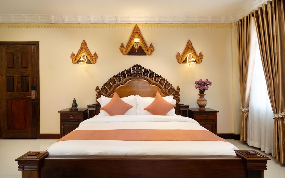 Junior Suite, City View