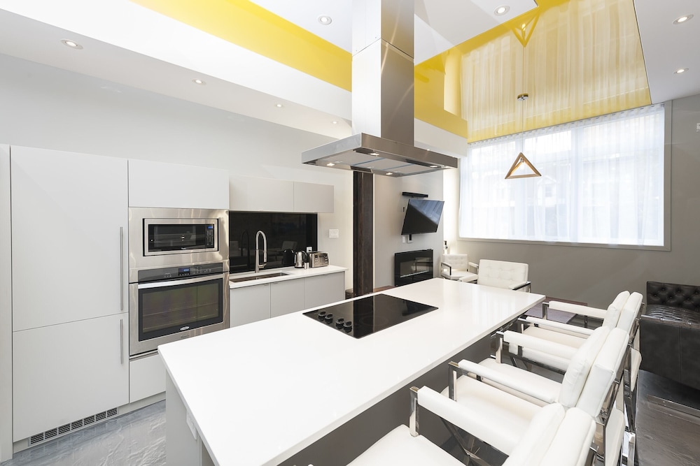 Double Room, 1 Bedroom (1203)