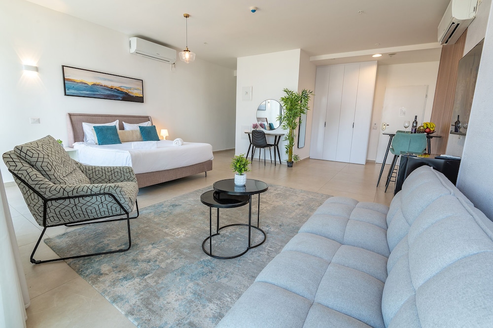 Deluxe Apartment, Balcony