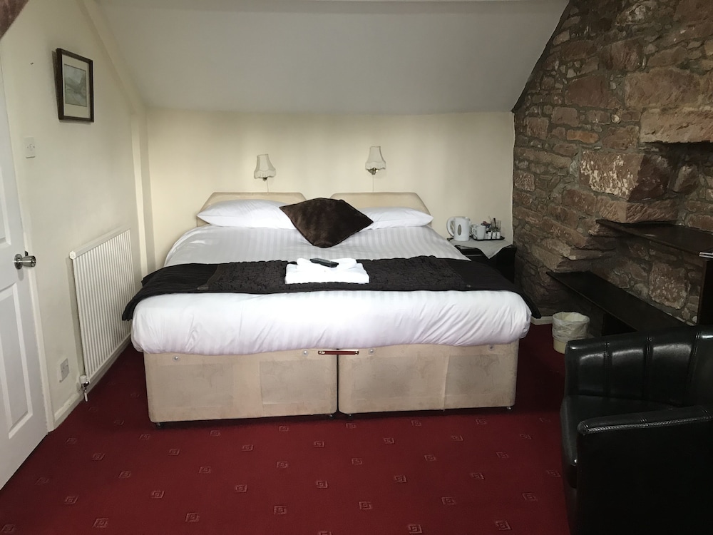 Basic Double Room, Ensuite, Garden View photo 2