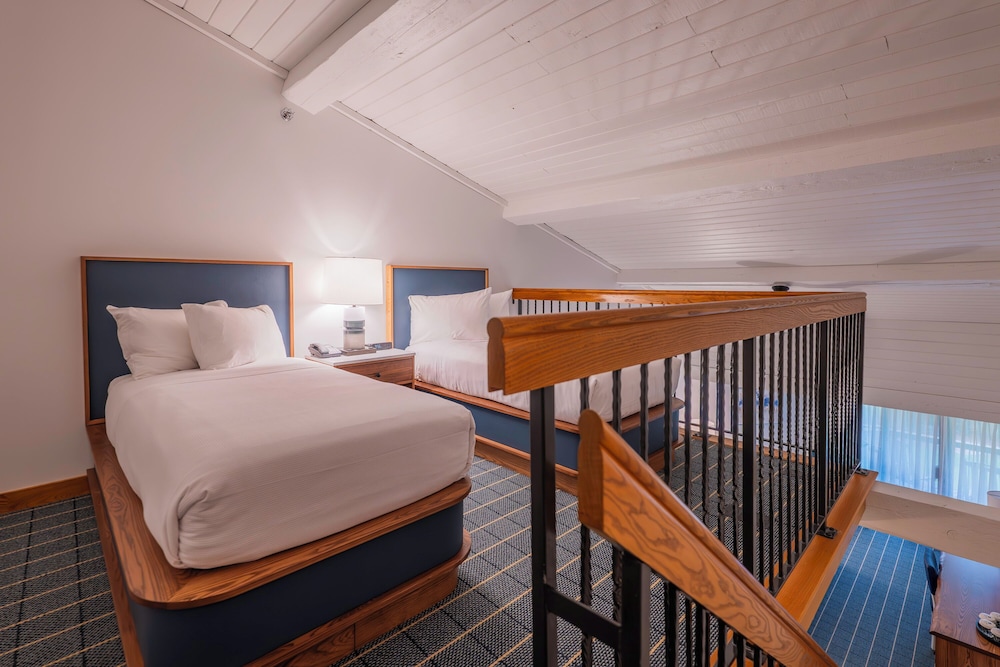 Loft 2 Queen Bed - Lodges - Photo 2