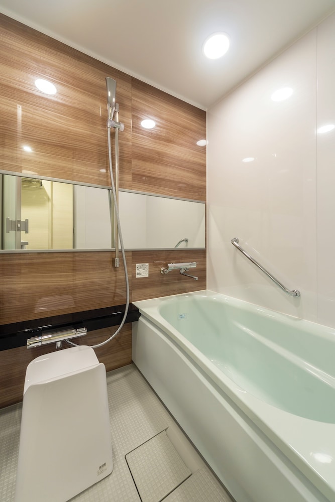 Twin Room, Non Smoking - Photo 6