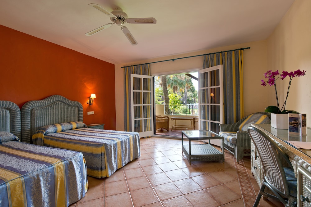 Superior Room, Balcony - Photo 6