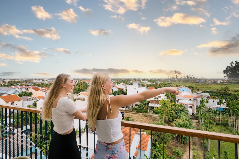 Deluxe Double or Twin, Pool or Village view - Photo 6