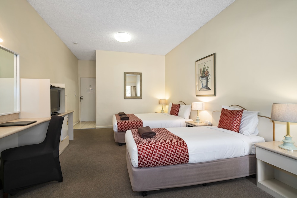 Superior Double or Twin Room, 1 Bedroom, Non Smoking photo 2