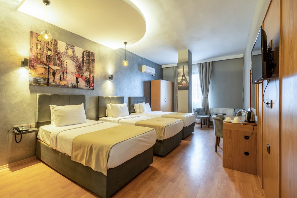 Standard Triple Room photo 1