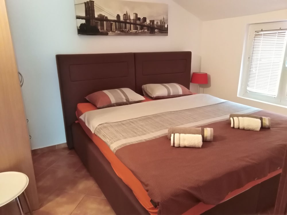 Apartment, 1 Bedroom, Smoking, Balcony