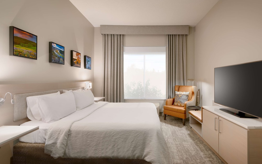 Suite, Accessible - Photo 3