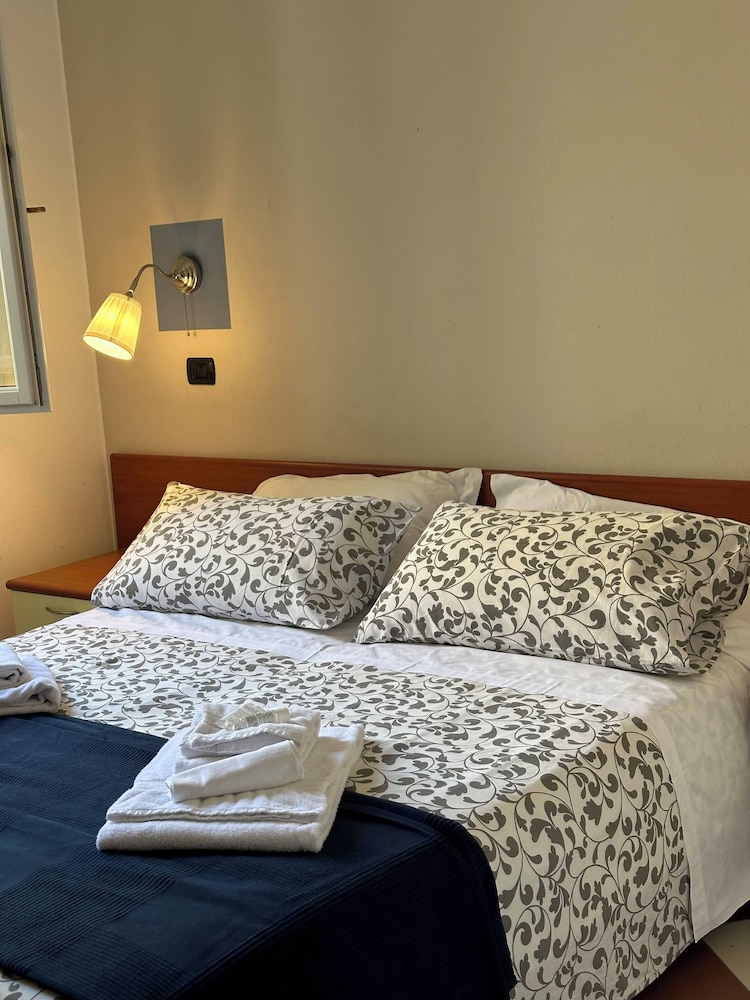 Comfort Apartment, 1 Bedroom, Partial Sea View photo 1