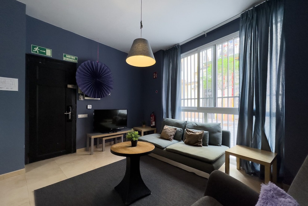 1 Bedroom Apartment photo 3
