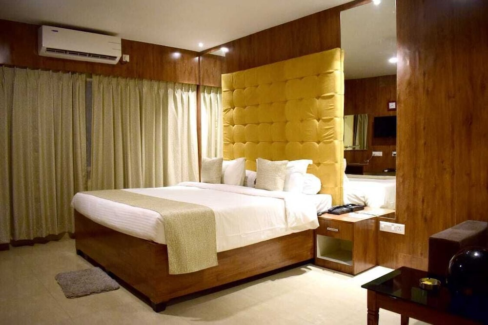 Super Deluxe Room - Photo 4