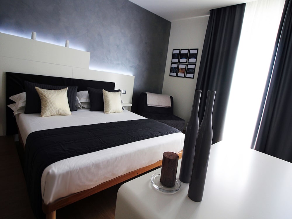 Superior Double Room photo 2