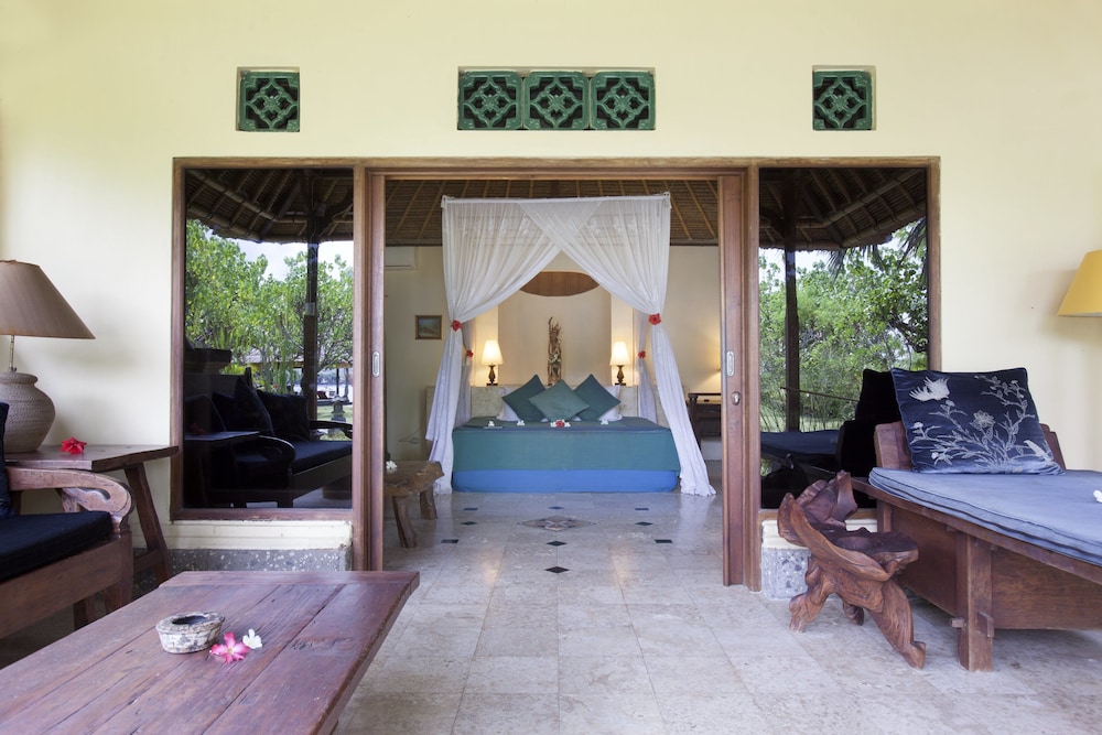 Panoramic Suite, 1 Bedroom, Beach View, Beachfront photo 2