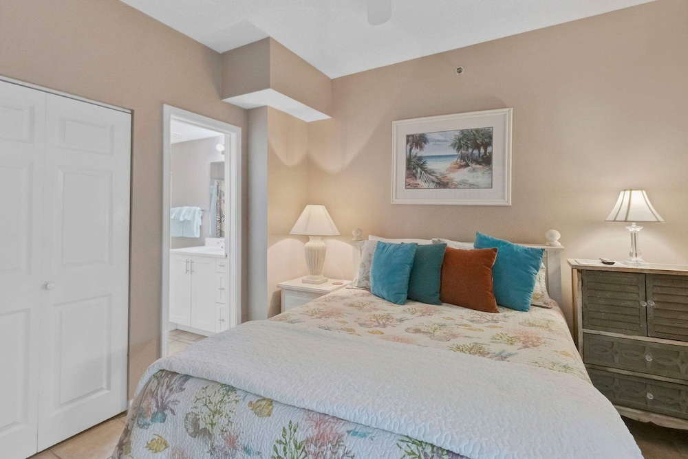 Spacious 3BR Resort Condo Steps From Gulf Beach, Foto 35