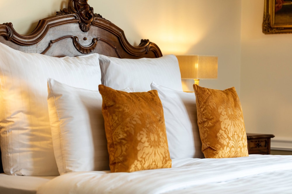Deluxe Room, 1 King Bed