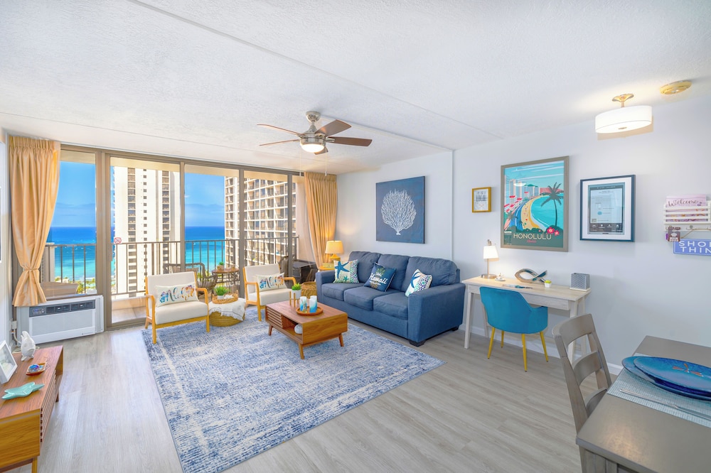 Premium Remodeled Condo with Ocean View and Parking: Premium Condo, 1 Bedroom, Air conditioning, Ocean View (0034) photo