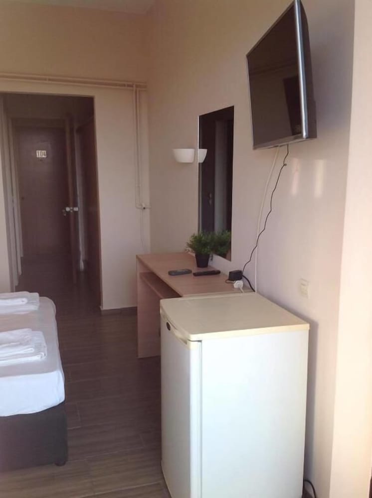 Basic Double Room, Garden View (102 2K) photo 1