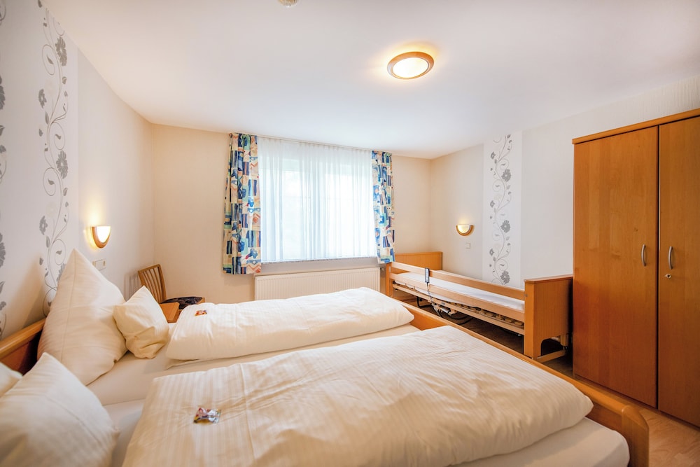 Comfort Apartment, 3 Bedrooms photo 3
