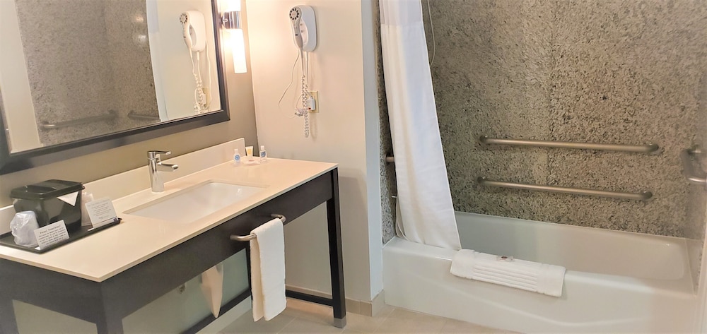 Suite, Multiple Beds, Non Smoking