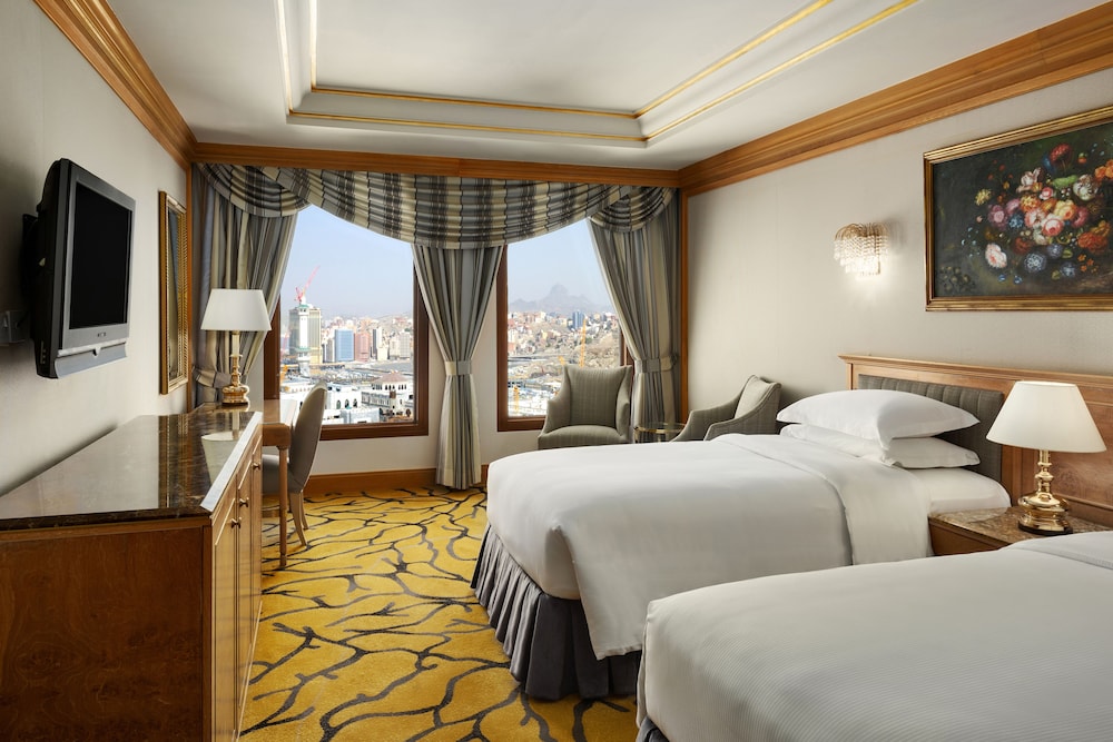 Royal Suite Partial Kaaba View \-VIP Lounge Access photo 1