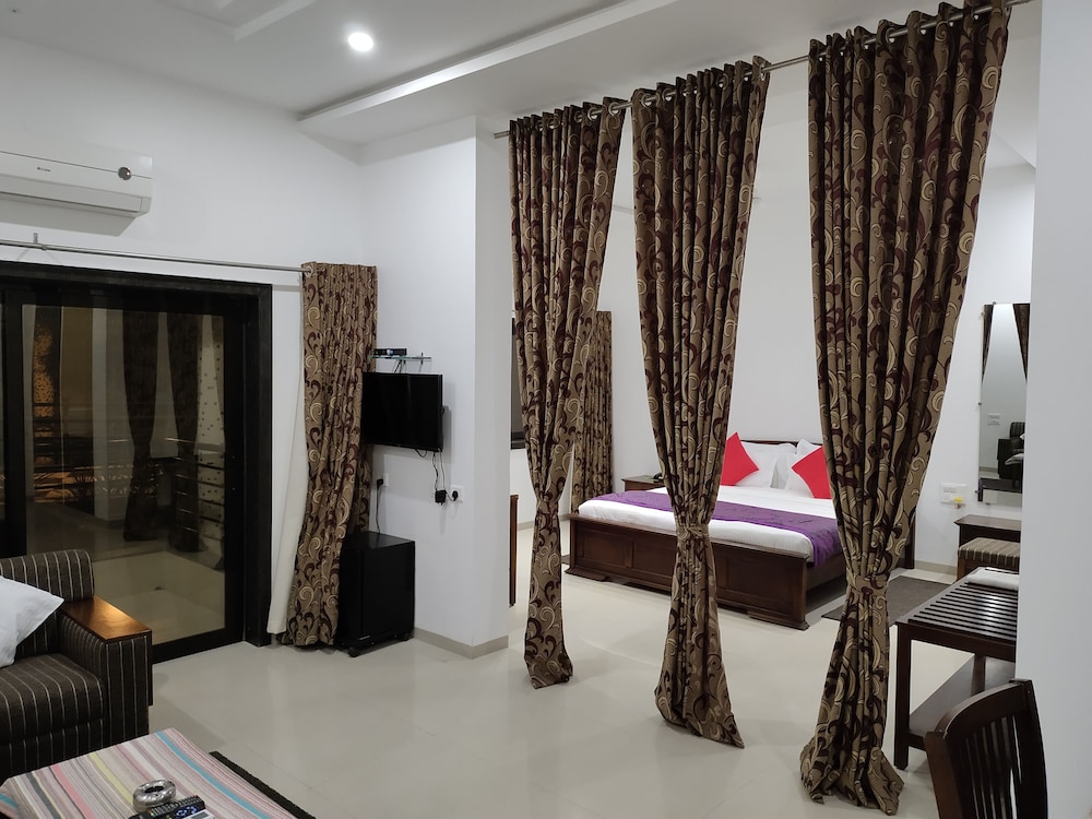 Ideal Room photo 1