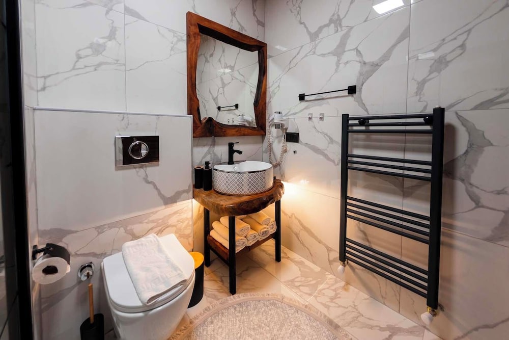 Deluxe Room, Hot Tub, Mountain View photo 2