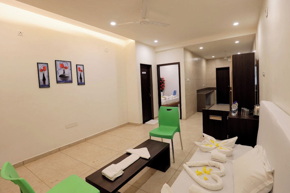 Deluxe Studio Suite