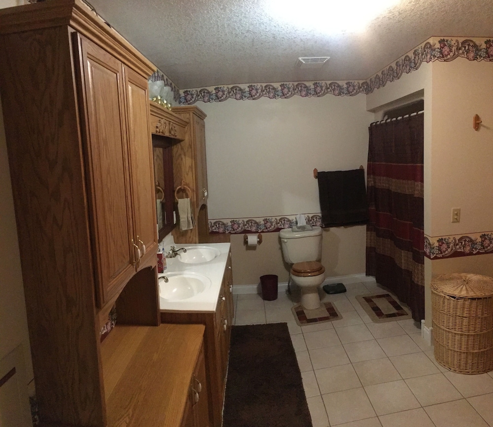 Luxury Room, 1 Queen Bed photo 2
