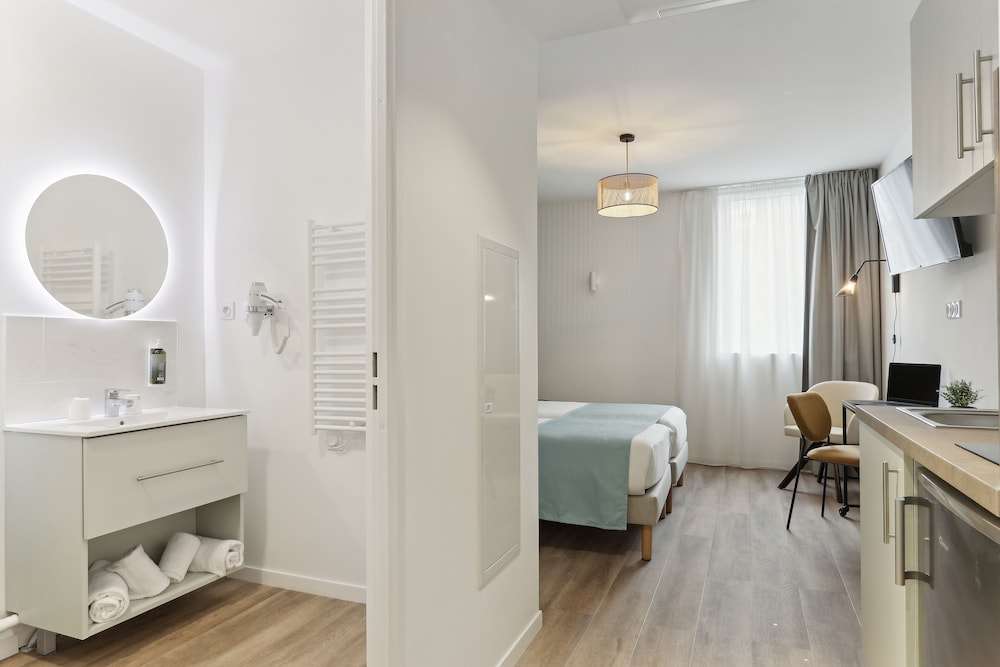 Comfort Studio, 2 Twin Beds - Photo 7